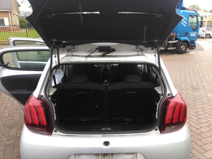 Peugeot 108 1.0 12V Sloopvoertuig (2018, Grijs)