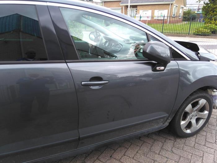 Peugeot 3008 I 1.6 VTI 16V Sloopvoertuig (2010, Grijs)