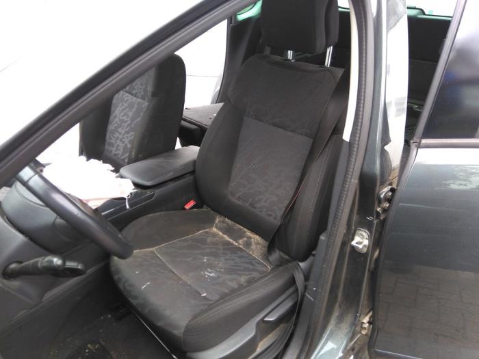 Peugeot 3008 I 1.6 VTI 16V Sloopvoertuig (2010, Grijs)