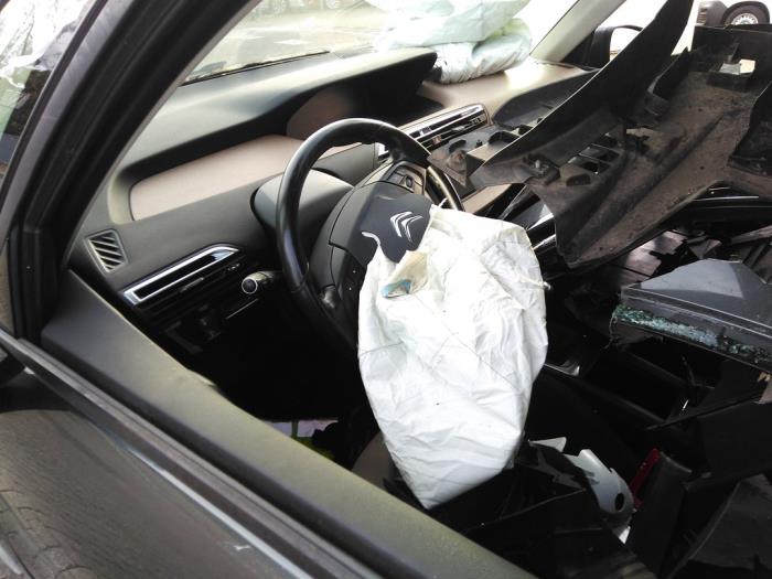 Citroen C4 Picasso 1.6 e-HDi 115 Skrotfordon (2013, GRIJS)