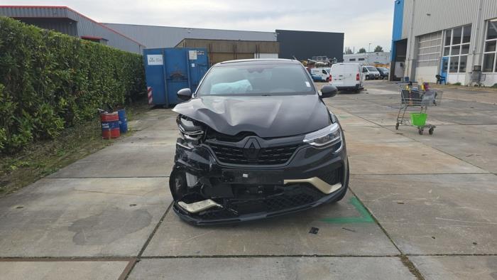 Renault Arkana 1.6 E-Tech 145 16V Sloopvoertuig (2023, Zwart)
