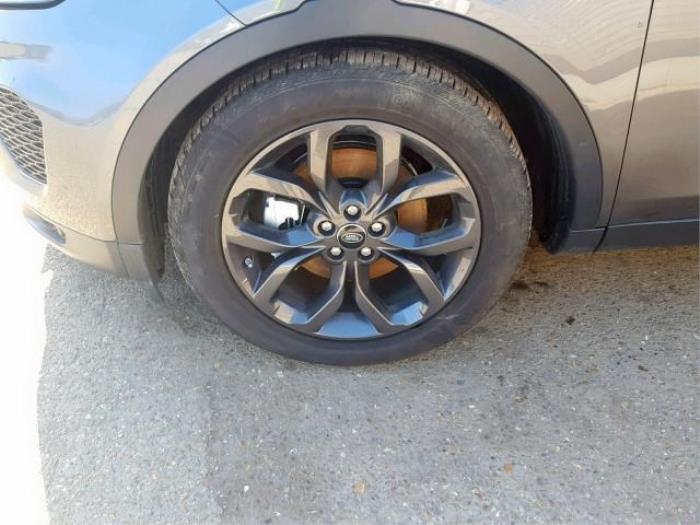 Landrover Discovery V 2.0 Td4 16V Samochód złomowany (2018, Srebrnoszary)