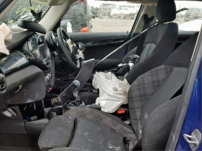 Mini Mini 2.0 16V Cooper S Skrotfordon (2018, ALUMINIUM)