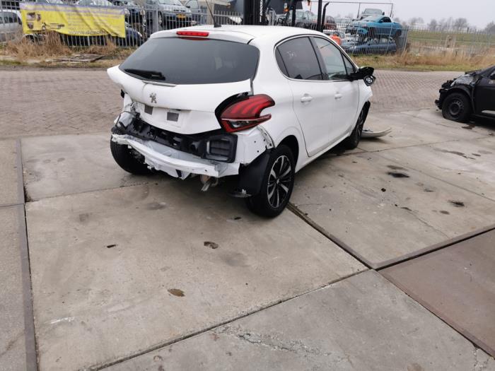 Peugeot 208 I 1.2 12V e-THP PureTech 110 Sloopvoertuig (2018)