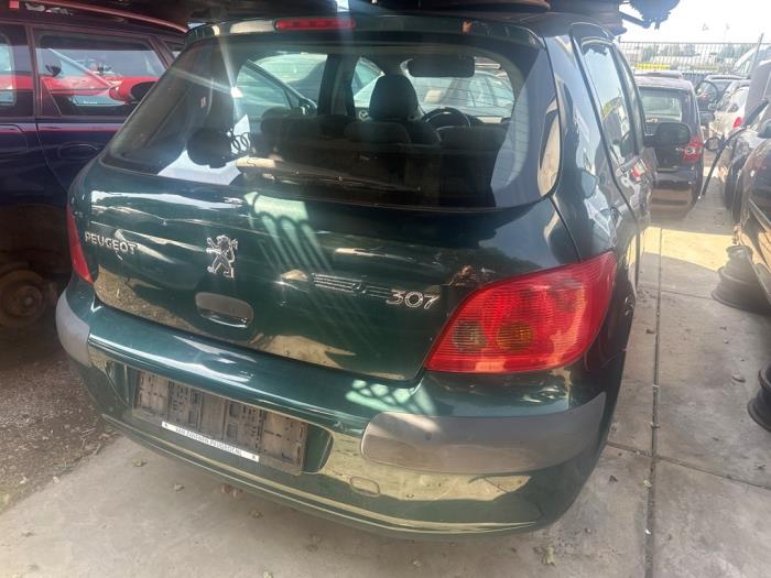 Peugeot 307 1.6 16V Samochód złomowany (2001, Zielony)