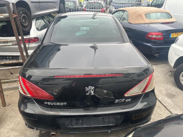 Peugeot 307 CC 2.0 16V Sloopvoertuig (2004, Zwart)