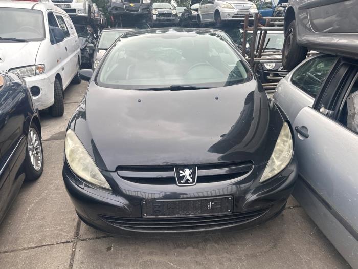 Peugeot 307 CC 2.0 16V Sloopvoertuig (2004, Zwart)
