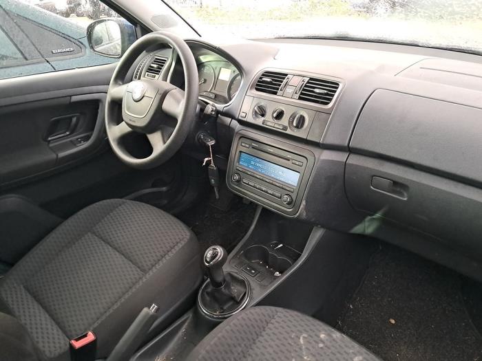 Skoda Fabia II 1.2 TSI Sloopvoertuig (2010, Blauw)