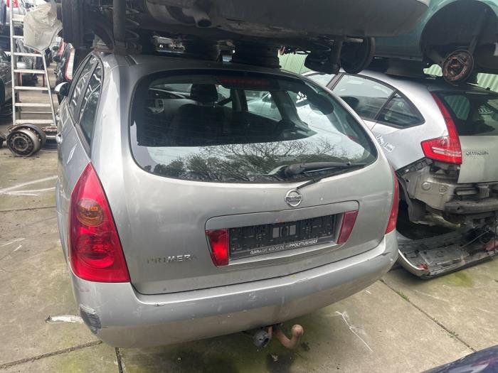 Nissan Primera Wagon 2.0 16V Skrotfordon (2004, GRIJS)