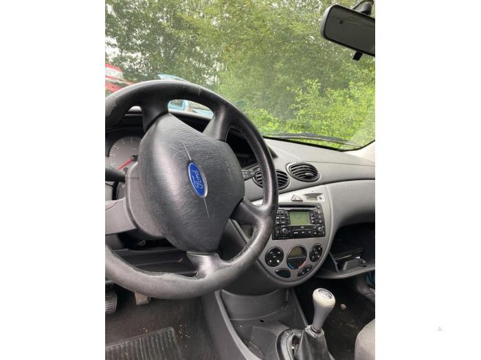 Ford Focus 1 Wagon 1.6 16V Sloopvoertuig (2003, Grijs)