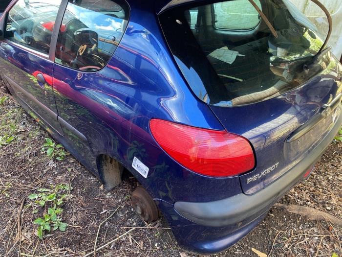 Peugeot 206 1.4 XR,XS,XT,Gentry Skrotfordon (2000, BLAUW)