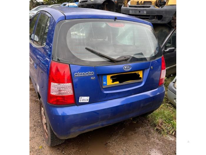 Kia Picanto 1.1 12V Skrotfordon (2004, BLAUW)