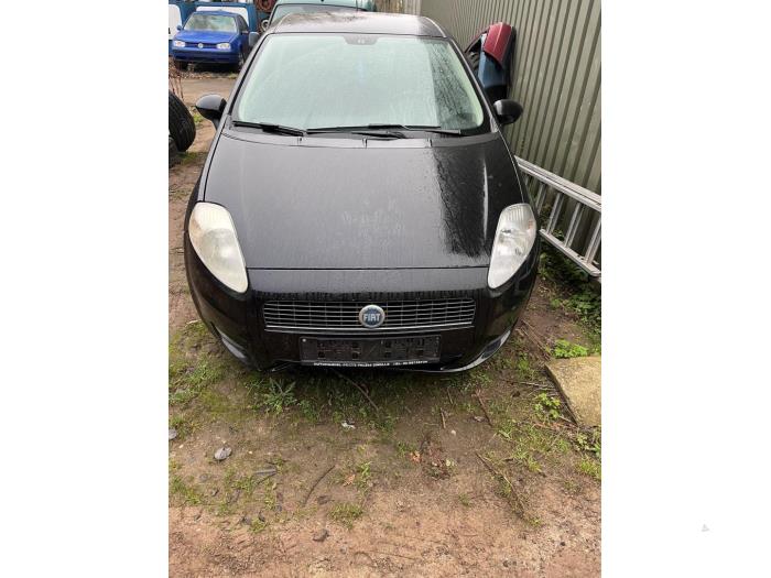 Fiat Grande Punto 1.4 Sloopvoertuig (2006, Zwart)