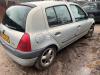 Renault Clio II 1.4 Skrotfordon (2001, GRIJS)
