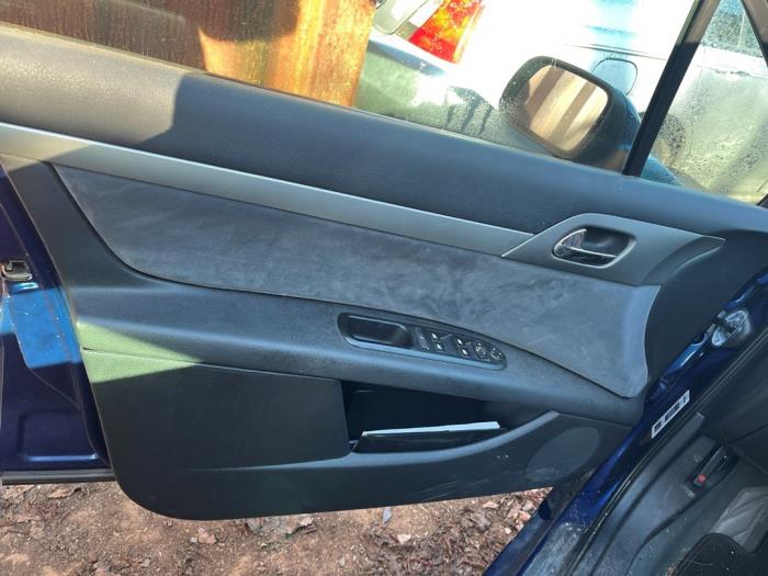 Peugeot 407 2.0 16V Skrotfordon (2004, BLAUW)