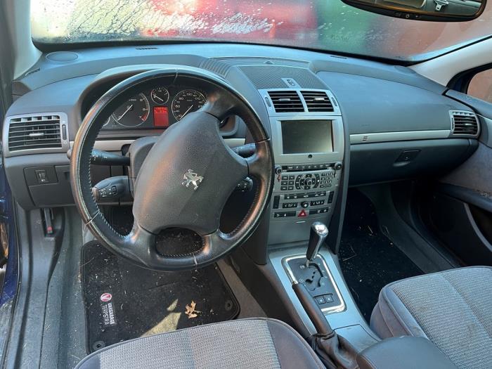 Peugeot 407 2.0 16V Skrotfordon (2004, BLAUW)