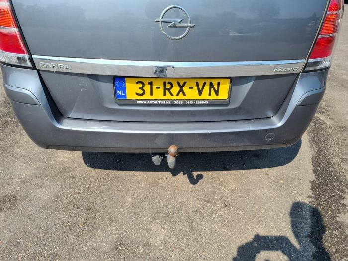 Opel Zafira 2.2 16V Direct Ecotec Skrotfordon (2005, GRIJS)