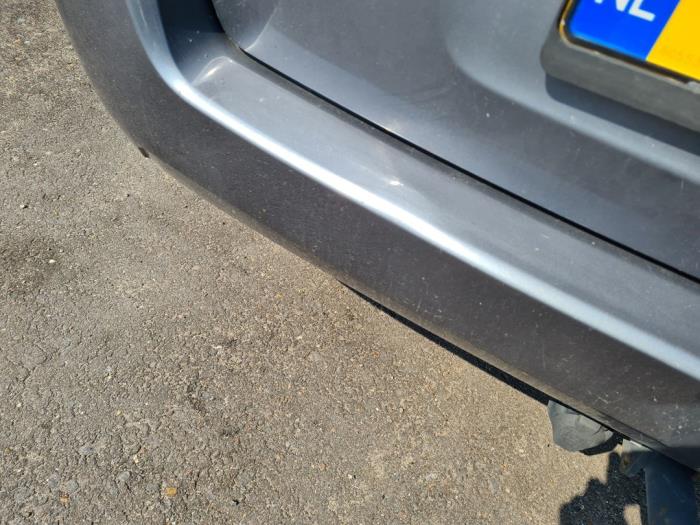 Opel Zafira 2.2 16V Direct Ecotec Skrotfordon (2005, GRIJS)