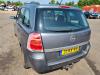 Opel Zafira 2.2 16V Direct Ecotec Skrotfordon (2005, GRIJS)
