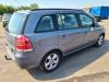 Opel Zafira 2.2 16V Direct Ecotec Skrotfordon (2005, GRIJS)