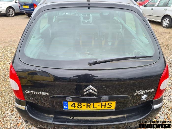 Citroen Xsara Picasso 1.8 16V Skrotfordon (2005, ZWART)