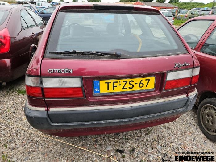 Citroen Xantia Break 1.8i 16V Sloopvoertuig (1998, Rood)