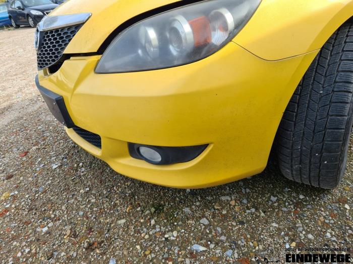 Mazda 3 Sport 1.6i 16V Skrotfordon (2004, GEEL)