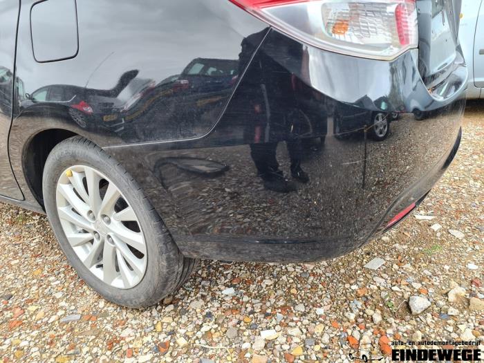 Mitsubishi Attrage 1.2 12V Skrotfordon (2016, ZWART)