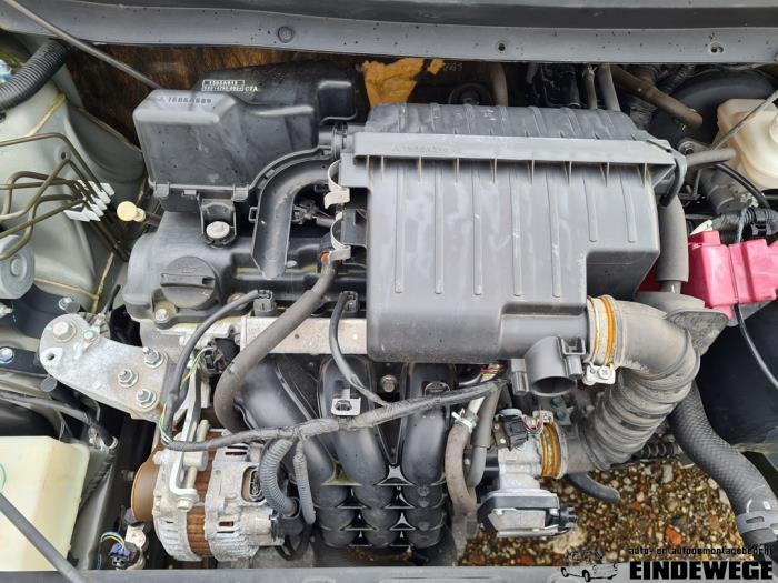 Mitsubishi Attrage 1.2 12V Skrotfordon (2016, ZWART)