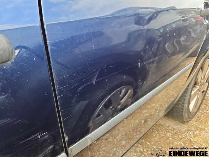 Ford Mondeo III Wagon 1.8 16V Skrotfordon (2005, BLAUW)