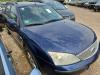 Ford Mondeo III Wagon 1.8 16V Skrotfordon (2005, BLAUW)