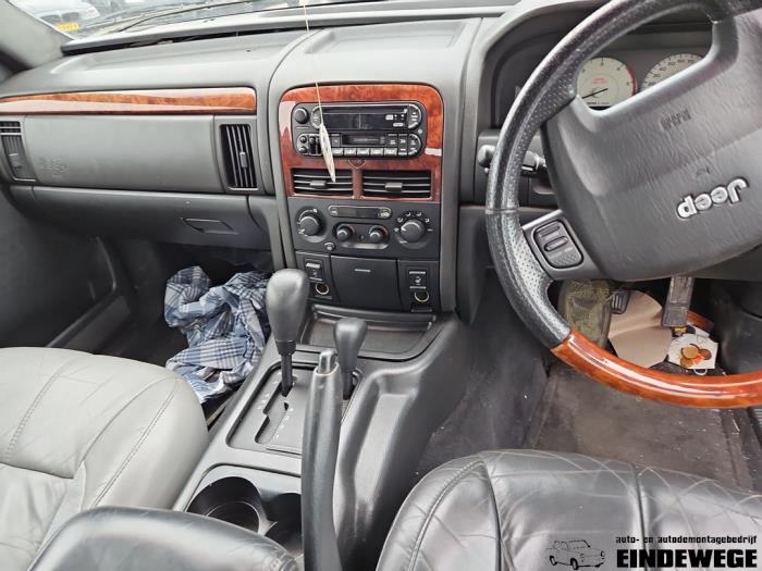 Jeep Grand Cherokee 2.7 CRD 20V Samochód złomowany (2004, Szary)