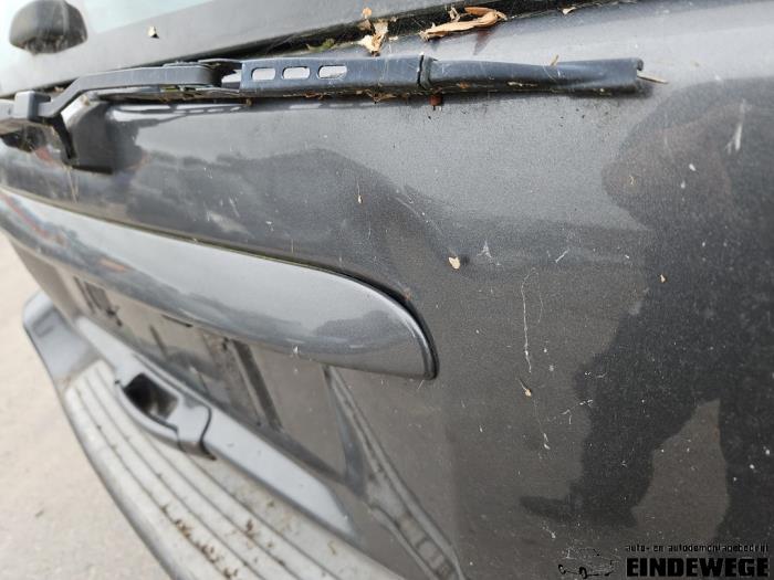 Jeep Grand Cherokee 2.7 CRD 20V Samochód złomowany (2004, Szary)