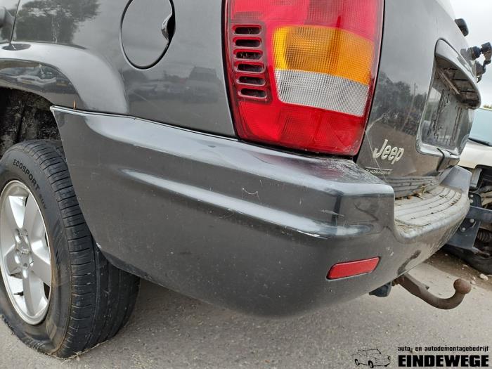 Jeep Grand Cherokee 2.7 CRD 20V Samochód złomowany (2004, Szary)