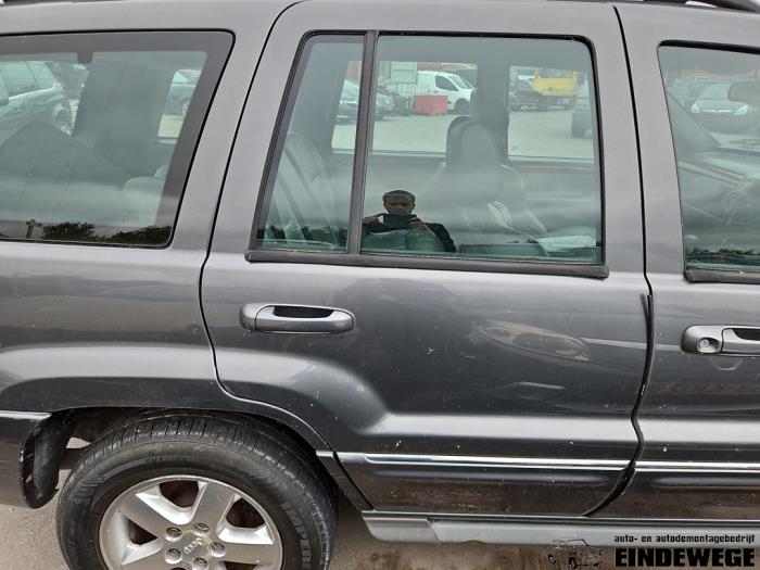 Jeep Grand Cherokee 2.7 CRD 20V Samochód złomowany (2004, Szary)