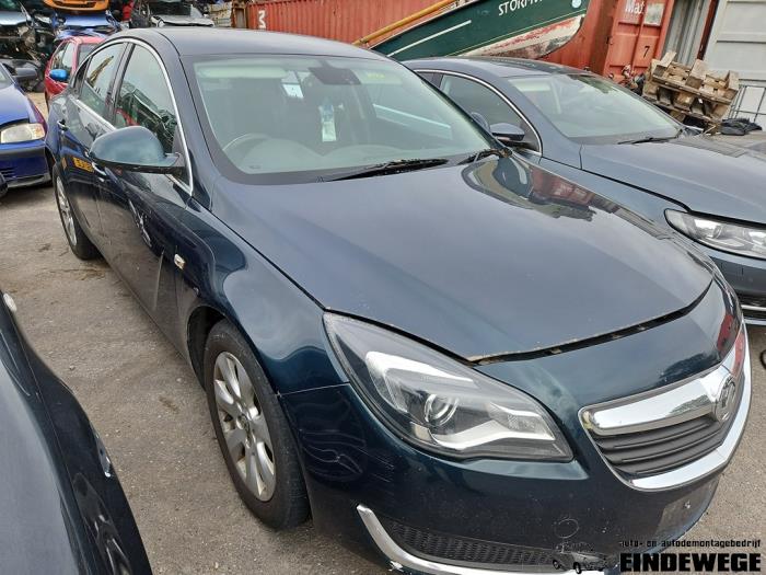 Opel Insignia 2.0 CDTI 16V 140 ecoFLEX Sloopvoertuig (2015, Groen)