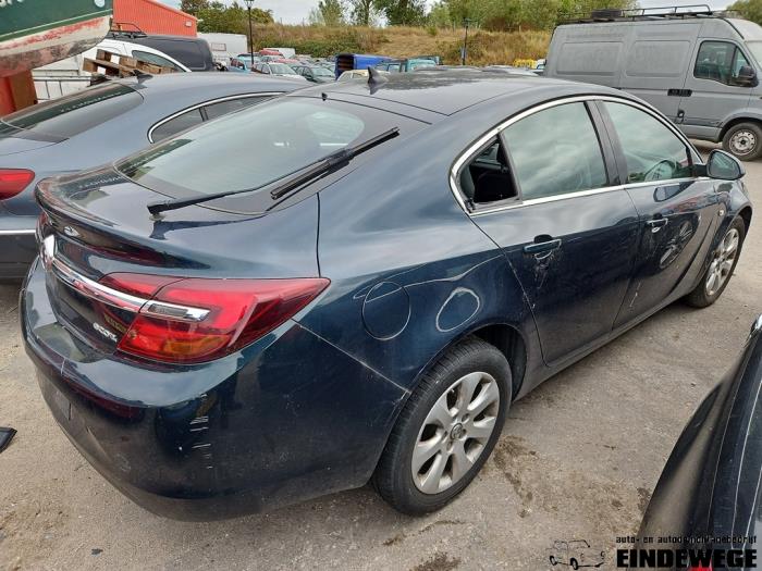 Opel Insignia 2.0 CDTI 16V 140 ecoFLEX Sloopvoertuig (2015, Groen)
