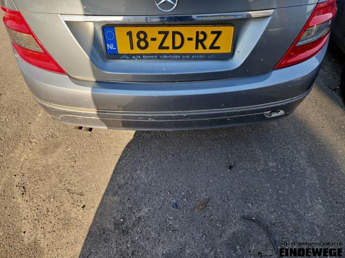 Mercedes C 2.2 C-200 CDI 16V Skrotfordon (2008, GRIJS)