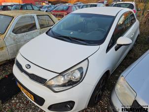 Kia Rio III 1.2 CVVT 16V  (Sloop)