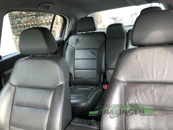 Opel Signum 2.2 direct 16V Samochód złomowany (2006, Czarny)