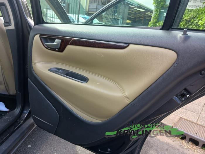 Volvo S60 I 2.4 20V 170 Skrotfordon (2001, GRIJS)