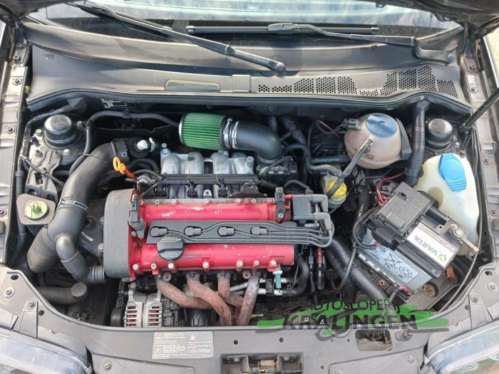 Volkswagen Polo III 1.6 GTI 16V Sloopvoertuig (2000, Zwart)