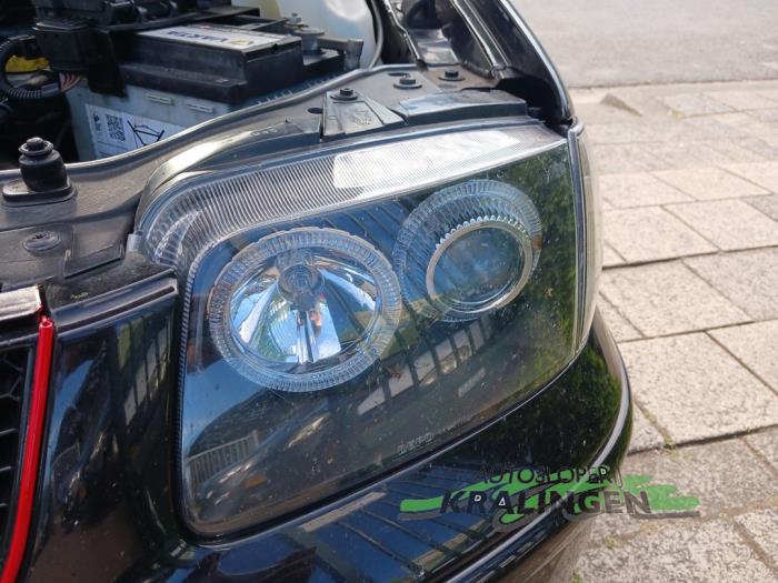 Volkswagen Polo III 1.6 GTI 16V Sloopvoertuig (2000, Zwart)