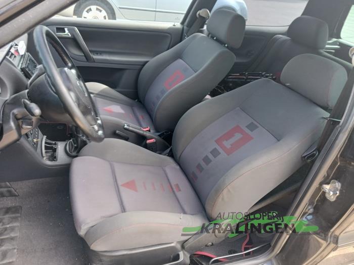 Volkswagen Polo III 1.6 GTI 16V Sloopvoertuig (2000, Zwart)