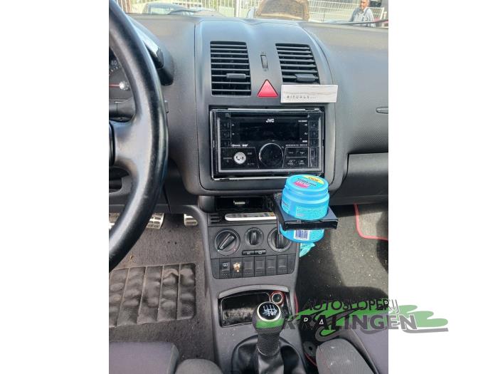 Volkswagen Polo III 1.6 GTI 16V Sloopvoertuig (2000, Zwart)