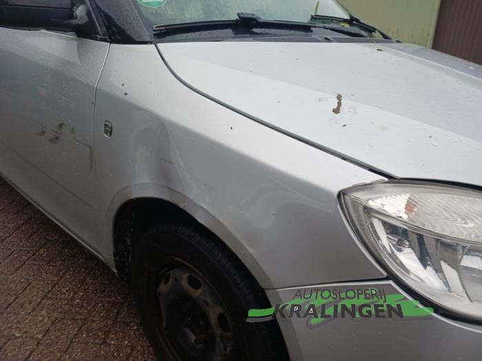 Skoda Fabia II 1.4i 16V Sloopvoertuig (2009, Grijs)