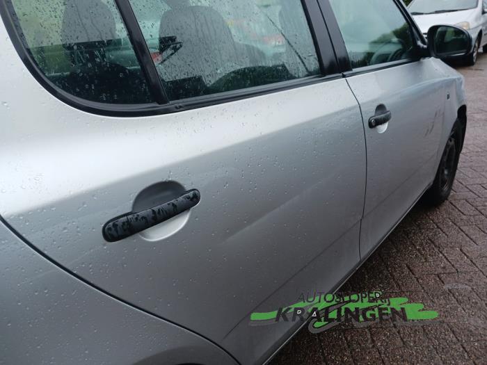 Skoda Fabia II 1.4i 16V Sloopvoertuig (2009, Grijs)