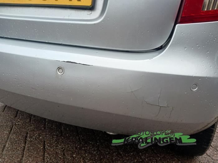 Skoda Fabia II 1.4i 16V Sloopvoertuig (2009, Grijs)