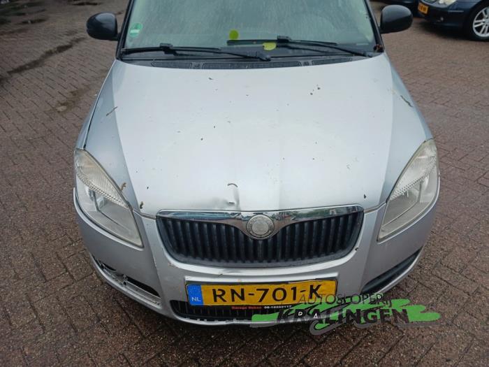 Skoda Fabia II 1.4i 16V Sloopvoertuig (2009, Grijs)