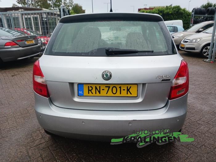 Skoda Fabia II 1.4i 16V Sloopvoertuig (2009, Grijs)